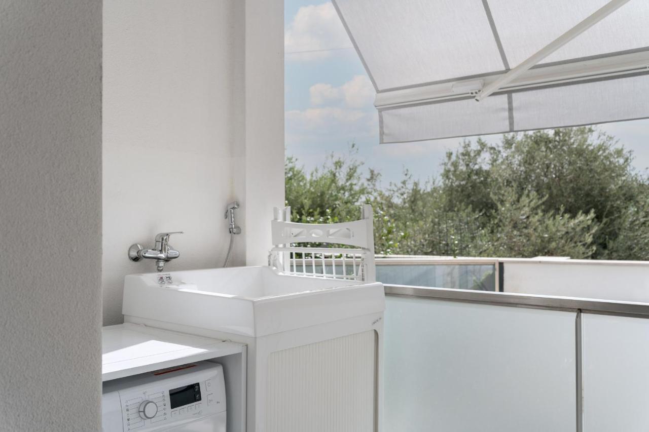 Louxory Accomodation Cagliari Apartman Kültér fotó