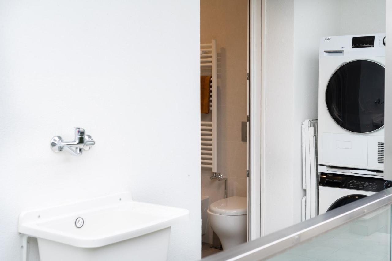 Louxory Accomodation Cagliari Apartman Kültér fotó