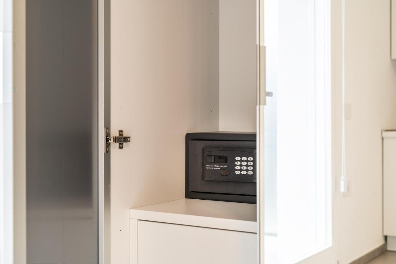 Louxory Accomodation Cagliari Apartman Kültér fotó